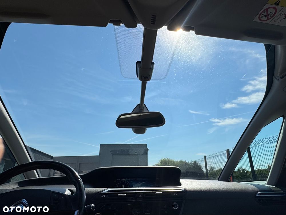 Citroën C4 Picasso - 16