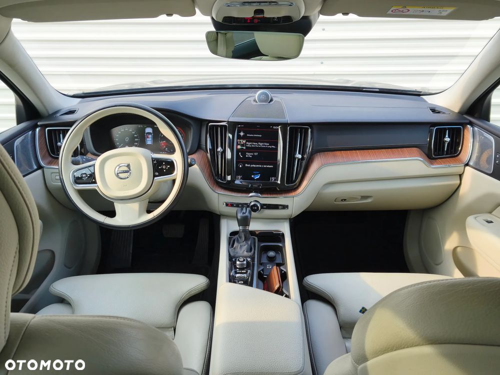Volvo XC 60 T4 Inscription - 19