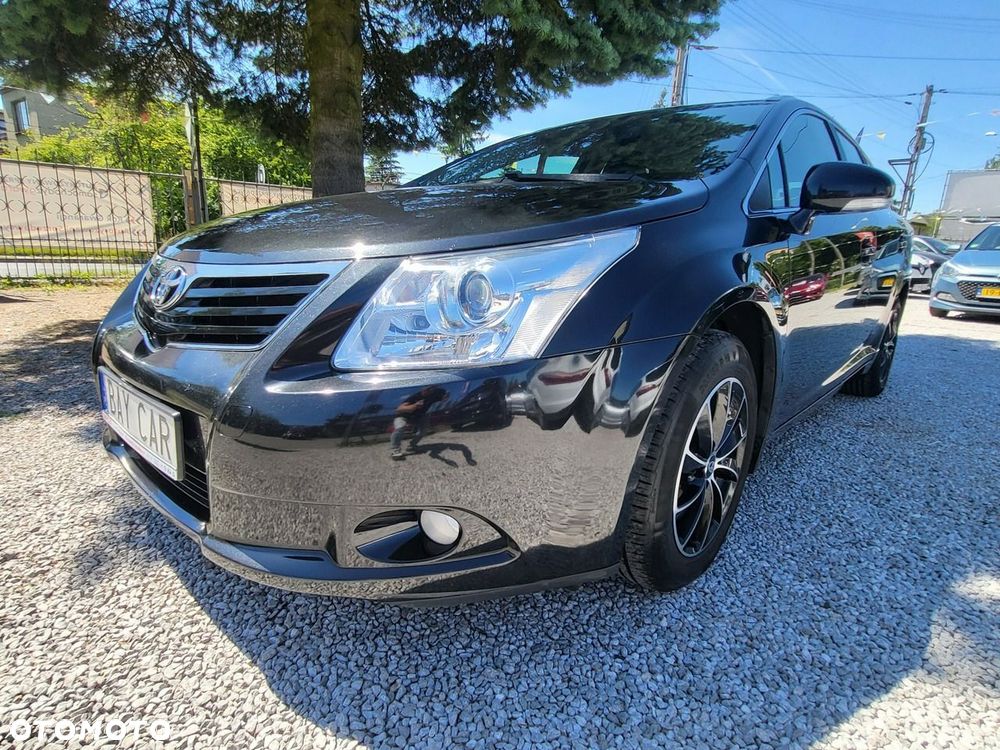 Toyota Avensis - 7