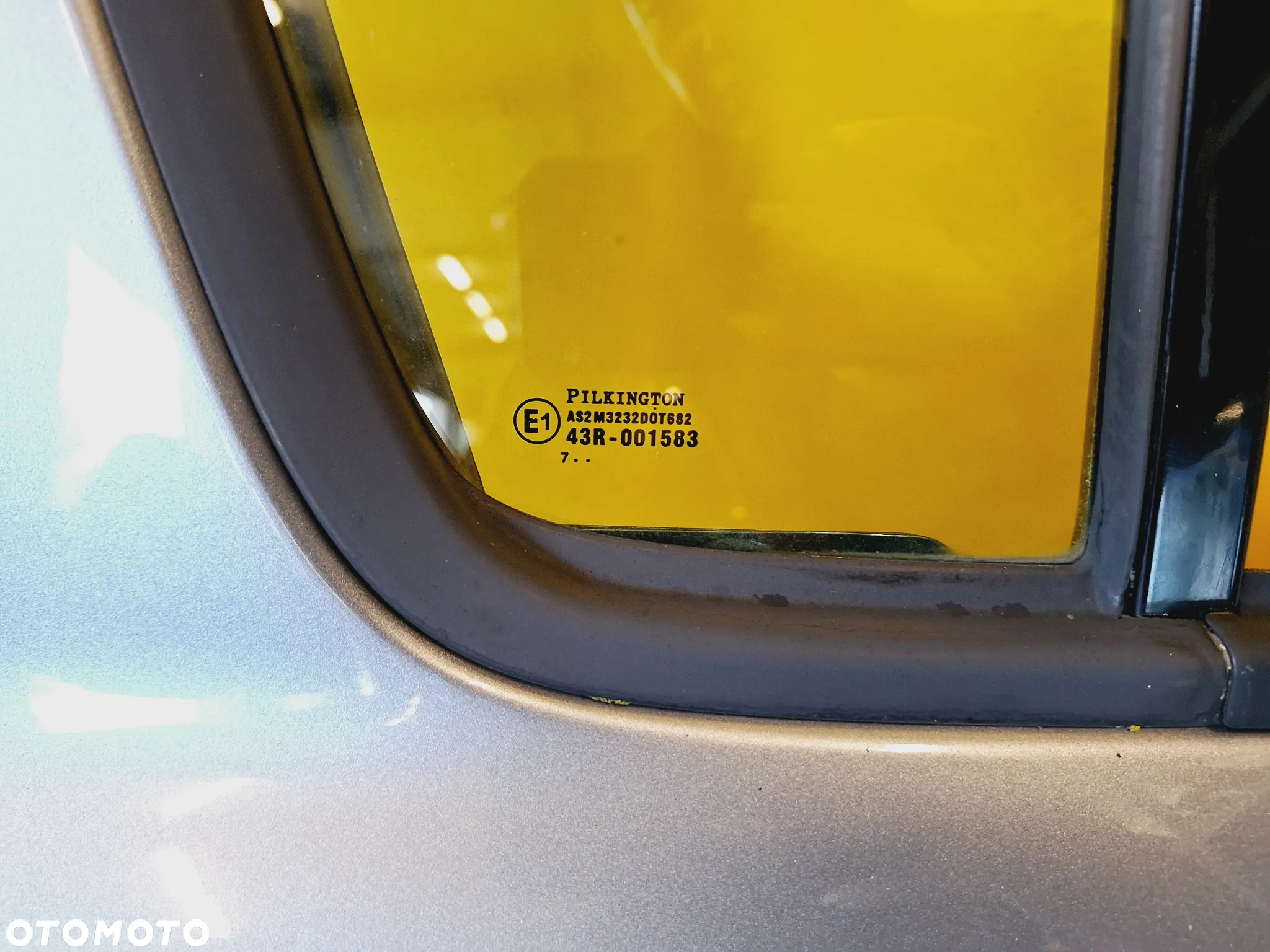 DRZWI PRAWY TYŁ PRAWE TYLNE SUZUKI SWIFT MK6 IV HB 5D LAK: ZDC NR1483 - 2