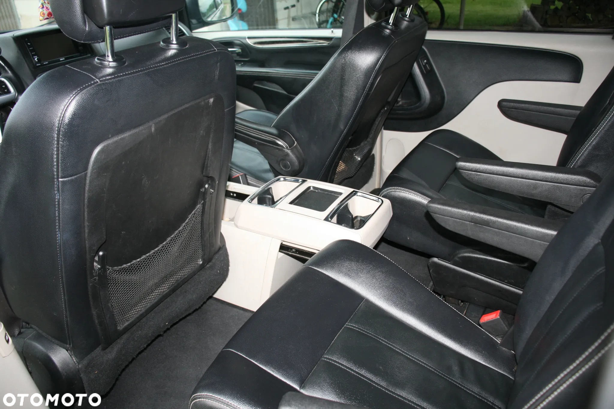 Chrysler Town & Country 3.6 Touring - 21