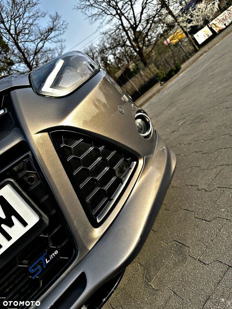 Ford Focus 1.6 EcoBoost Titanium - 16