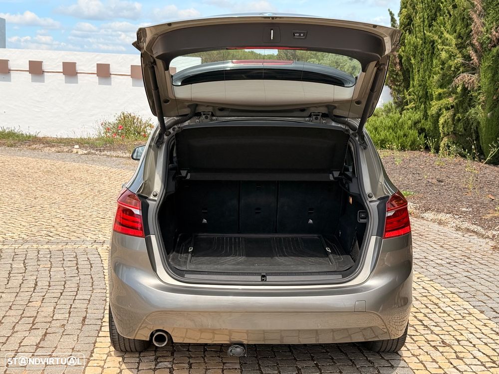 BMW 216 Active Tourer d - 10