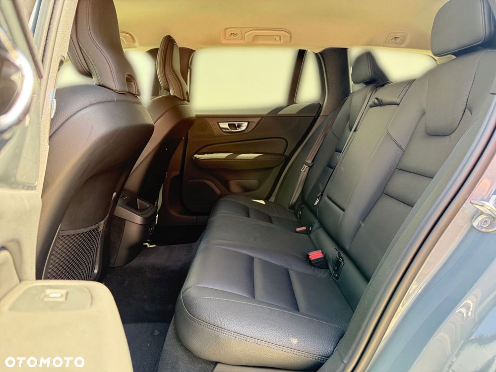 Volvo V60 - 13