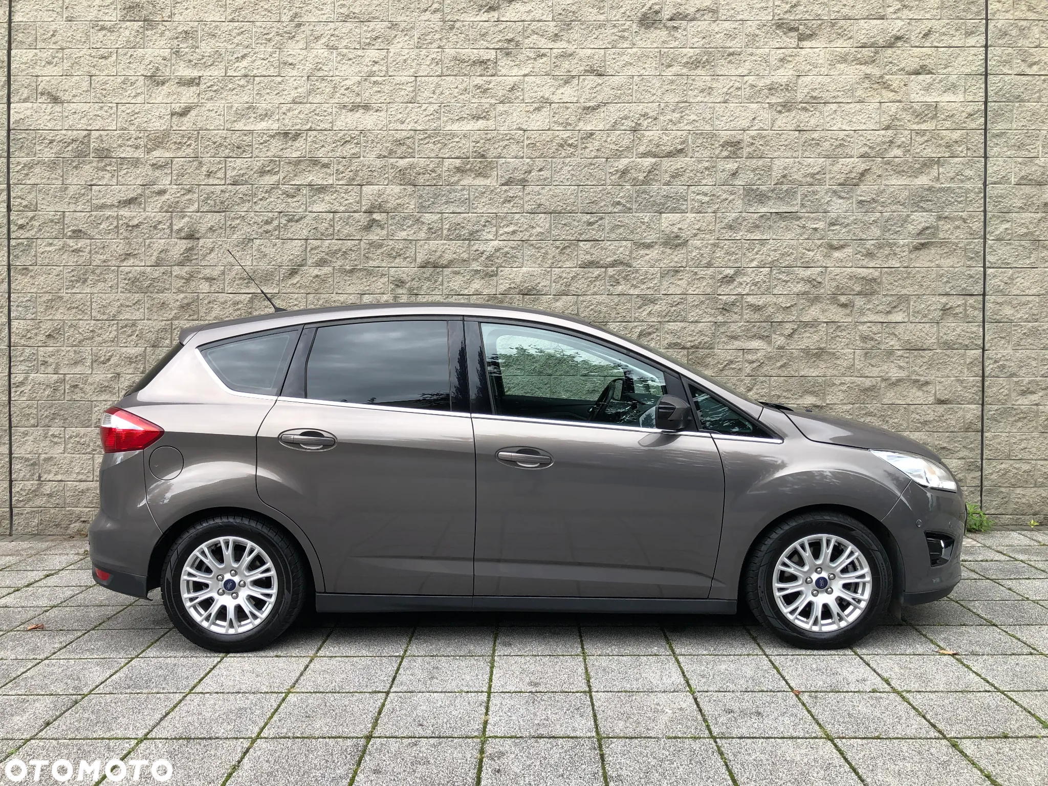 Ford C-MAX 2.0 TDCi Titanium - 27