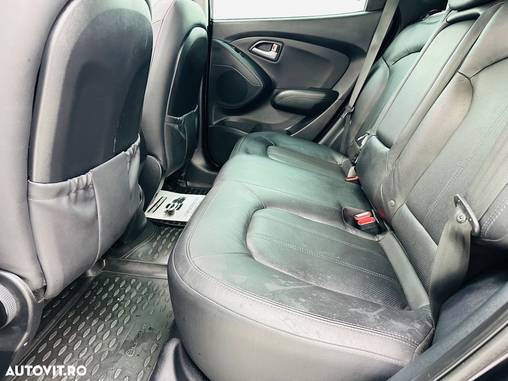 Hyundai ix35 1.6 2WD Fifa World Cup Edition - 14
