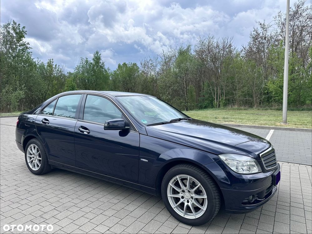 Mercedes-Benz Klasa C 180 Kompressor BlueEFFICIENCY Elegance - 5