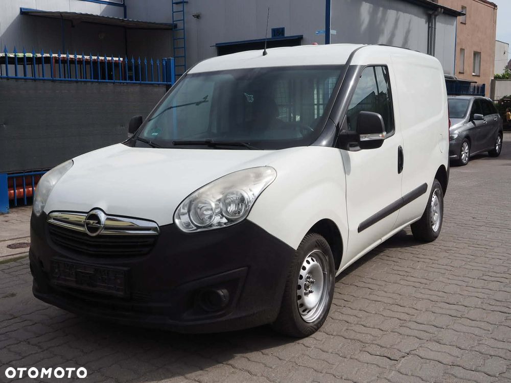 Opel Combo - 4