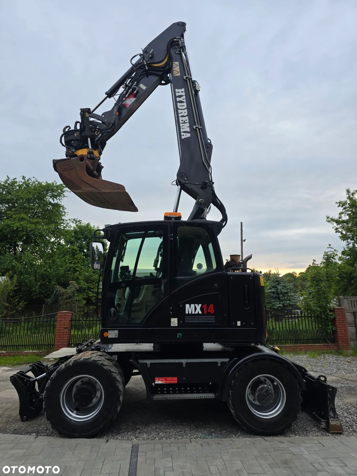 Hydrema MX 14 Limited Black Edition - 1