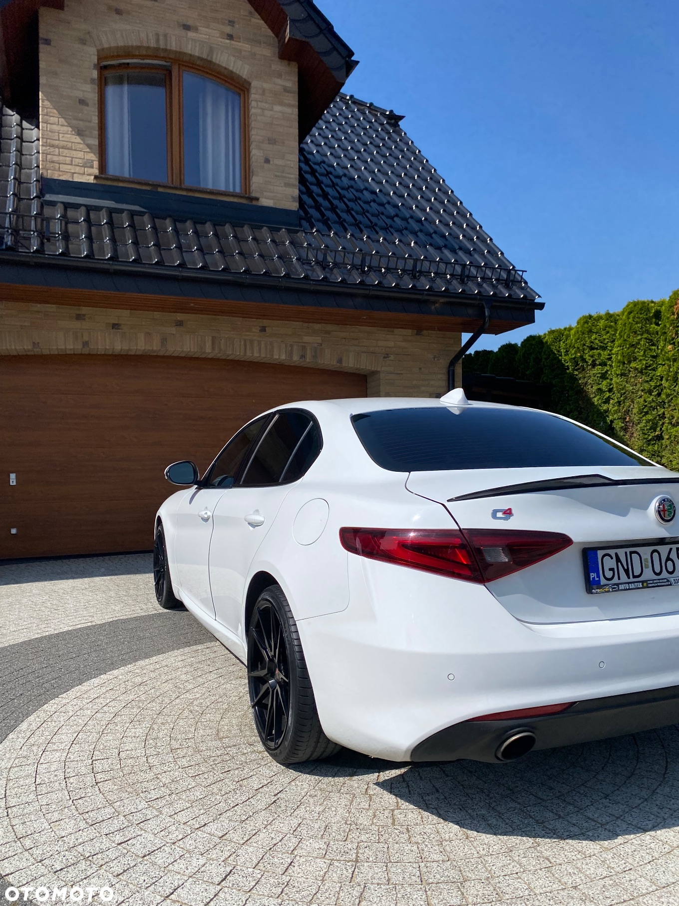 Alfa Romeo Giulia 2.0 Turbo Estrema Q4 - 8