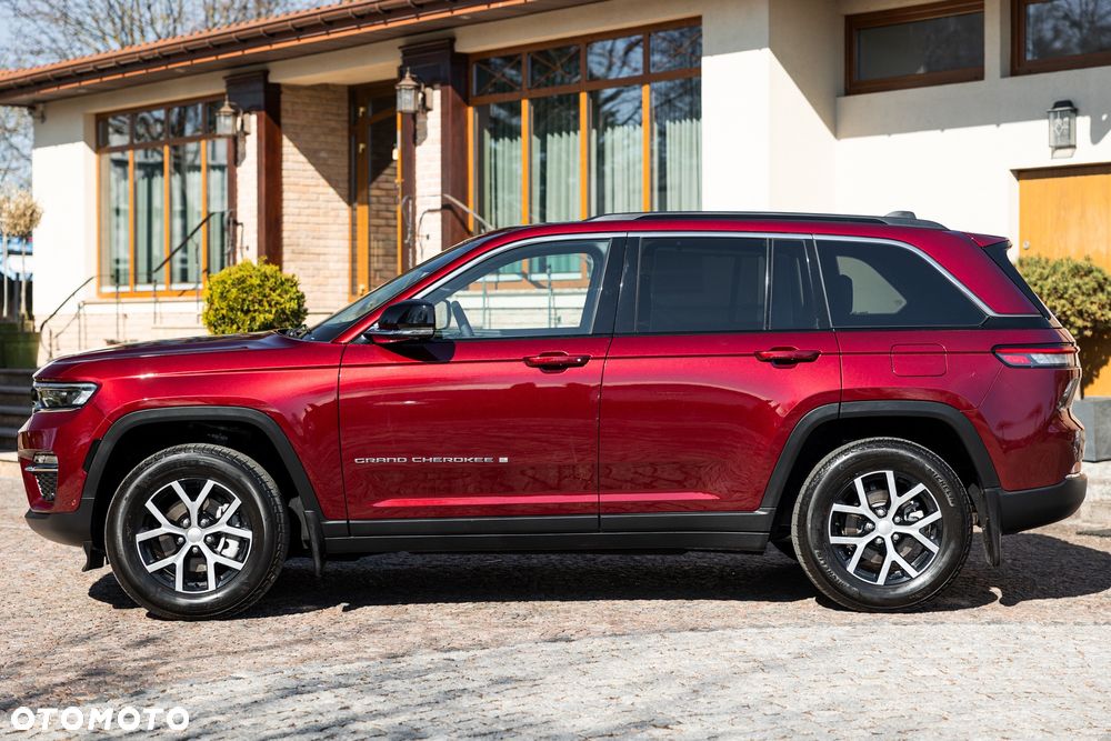 Jeep Grand Cherokee - 3