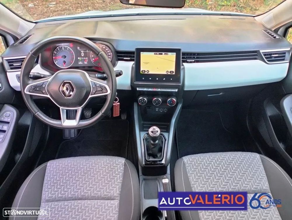 Renault Clio 1.0 TCe Evolution - 11