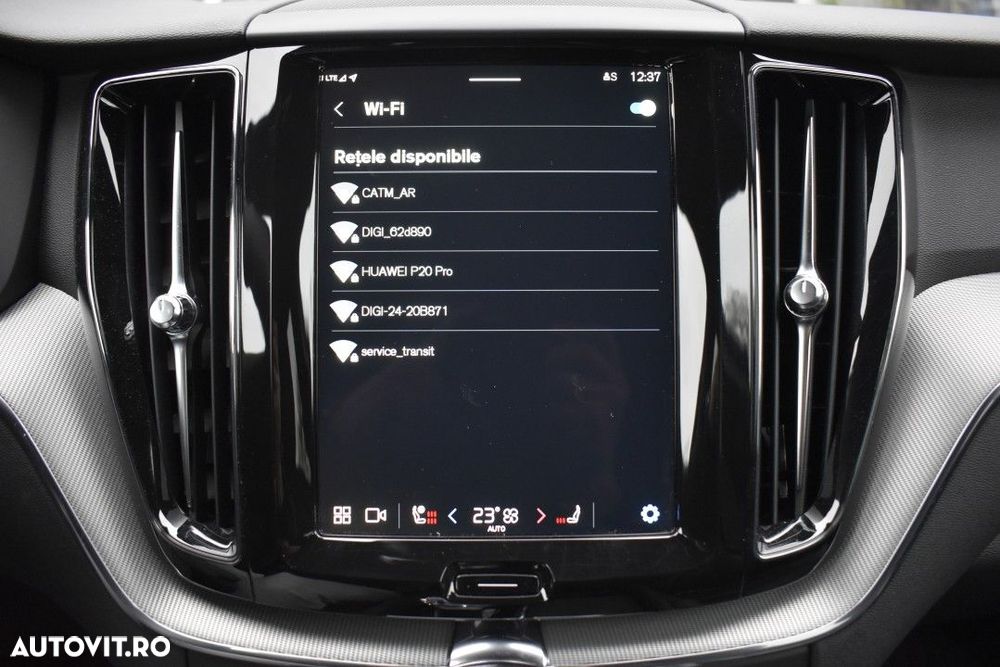Volvo XC 60 - 32
