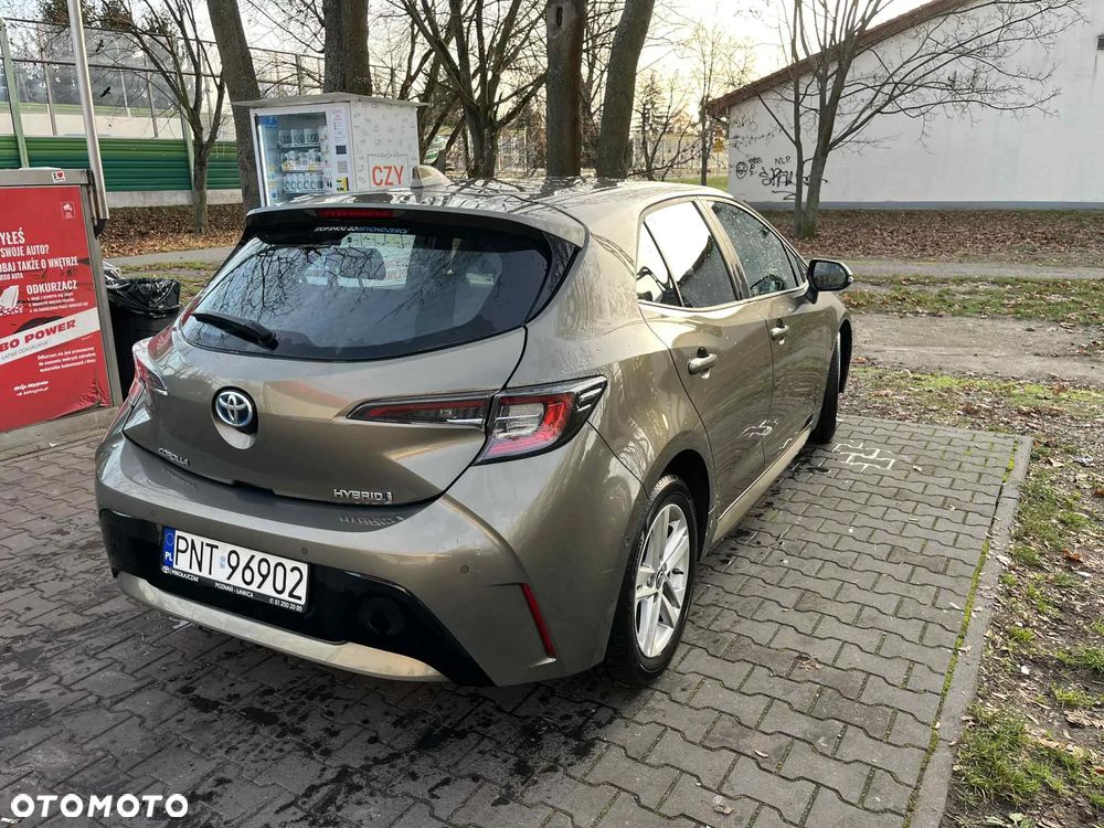 Toyota Corolla 1.8 Hybrid Comfort - 5