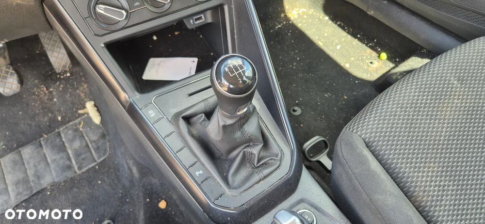 Volkswagen Polo 1.0 TSI Beats - 19