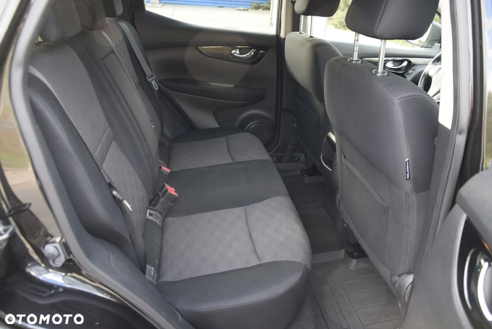Nissan Qashqai 1.2 DIG-T Tekna EU6 - 17