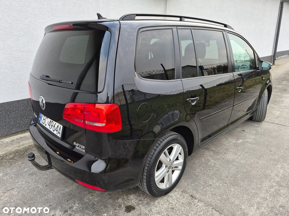 Volkswagen Touran 2.0 TDI DPF MATCH - 7
