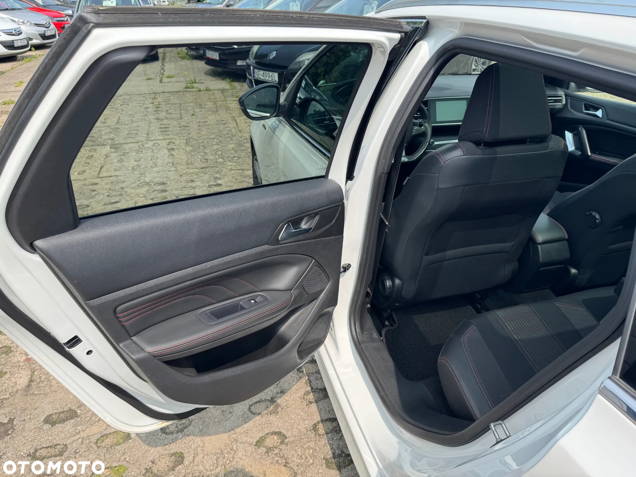 Peugeot 308 - 17