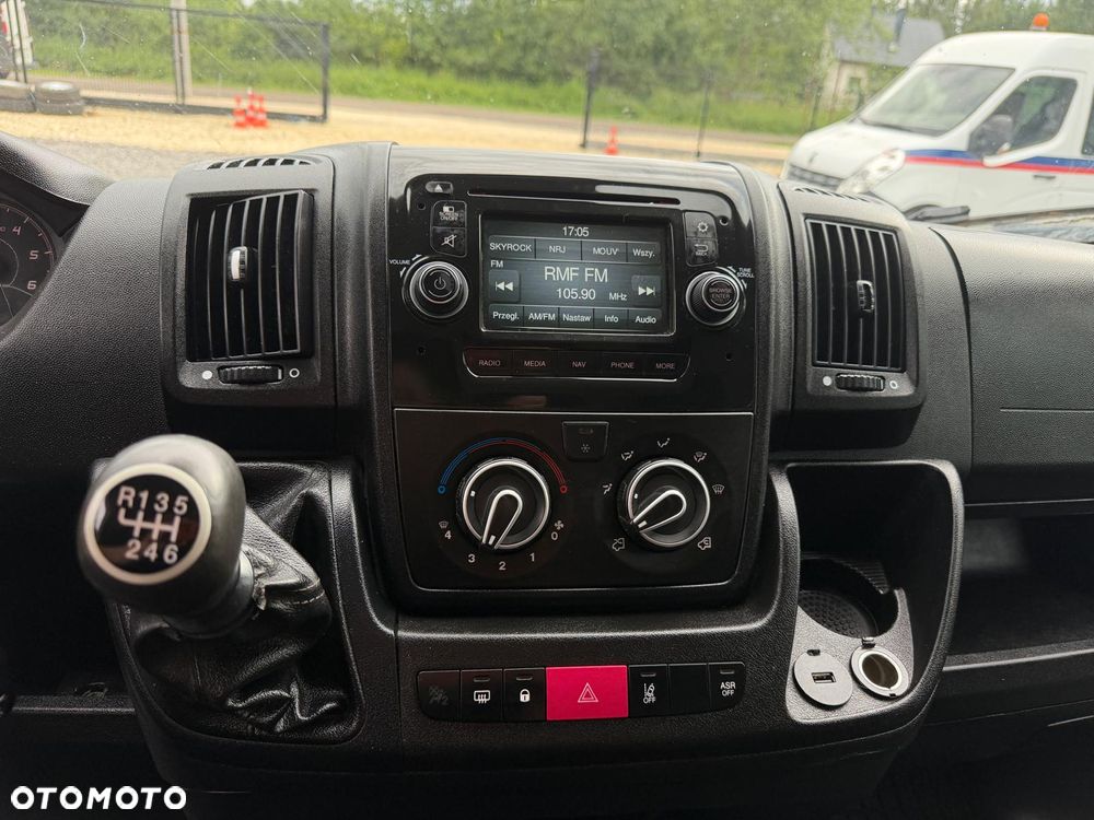 Peugeot Boxer / 160KM / L2H2 / FV23% /ZABUDOWA ALUMINIOWA / NAJBOGATSZA WERSJA / - 13