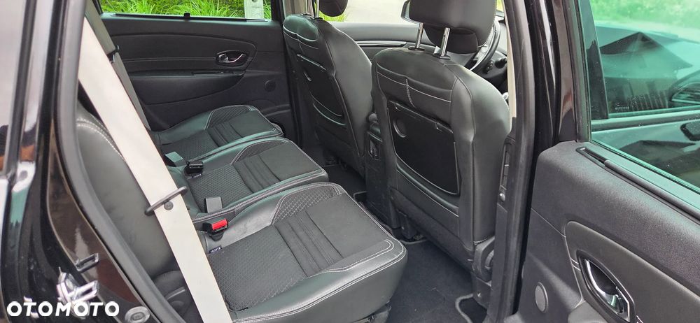 Renault Scenic ENERGY TCe 130 BOSE EDITION - 11