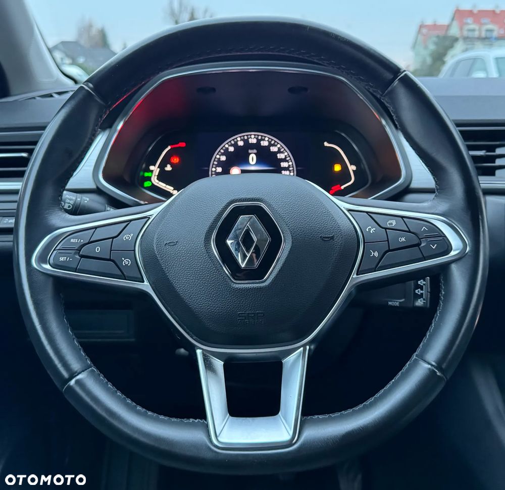 Renault Captur - 19