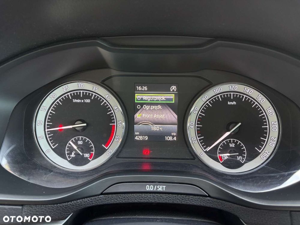 Skoda Karoq 1.6 TDI SCR Ambition - 10