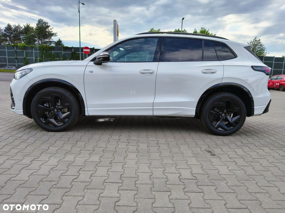 Volkswagen Tiguan - 5