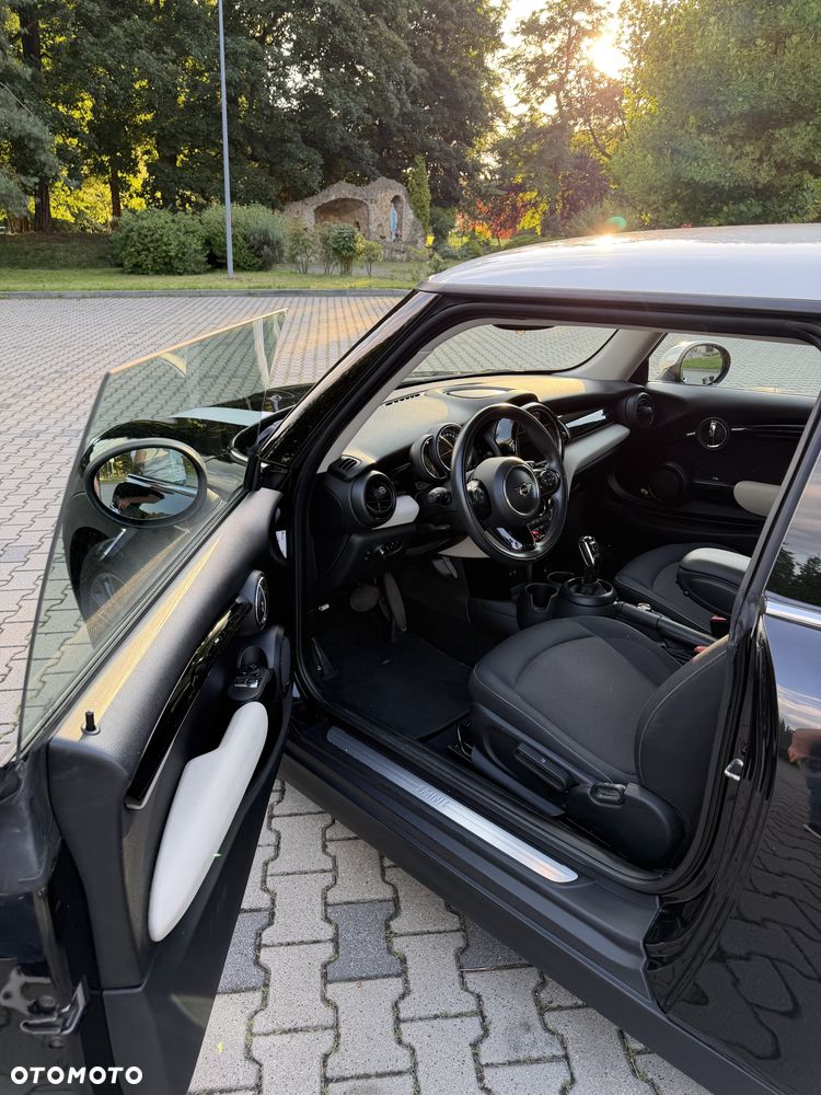 MINI Cooper Standard - 7