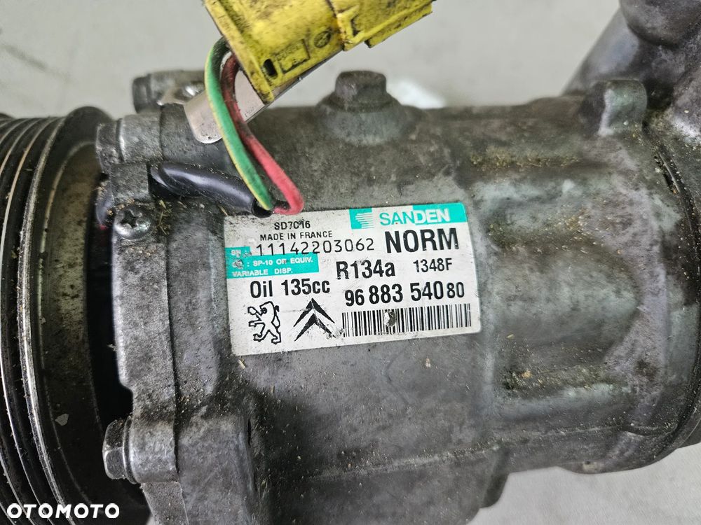 Sprężarka kompresor klimatyzacji Citroen C4 C5 Peugeot 308 508 1,6 HDI 16V 9688354080 - 2