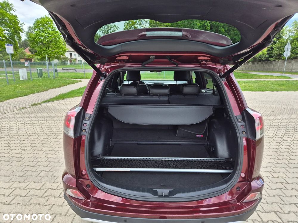 Toyota RAV4 - 14