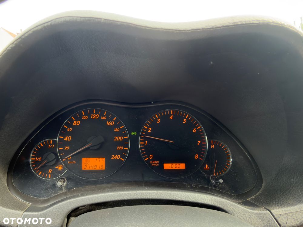 Toyota Avensis 1.8 VVT-i - 14