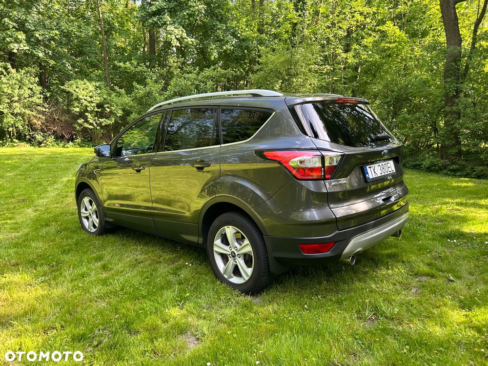 Ford Kuga - 3
