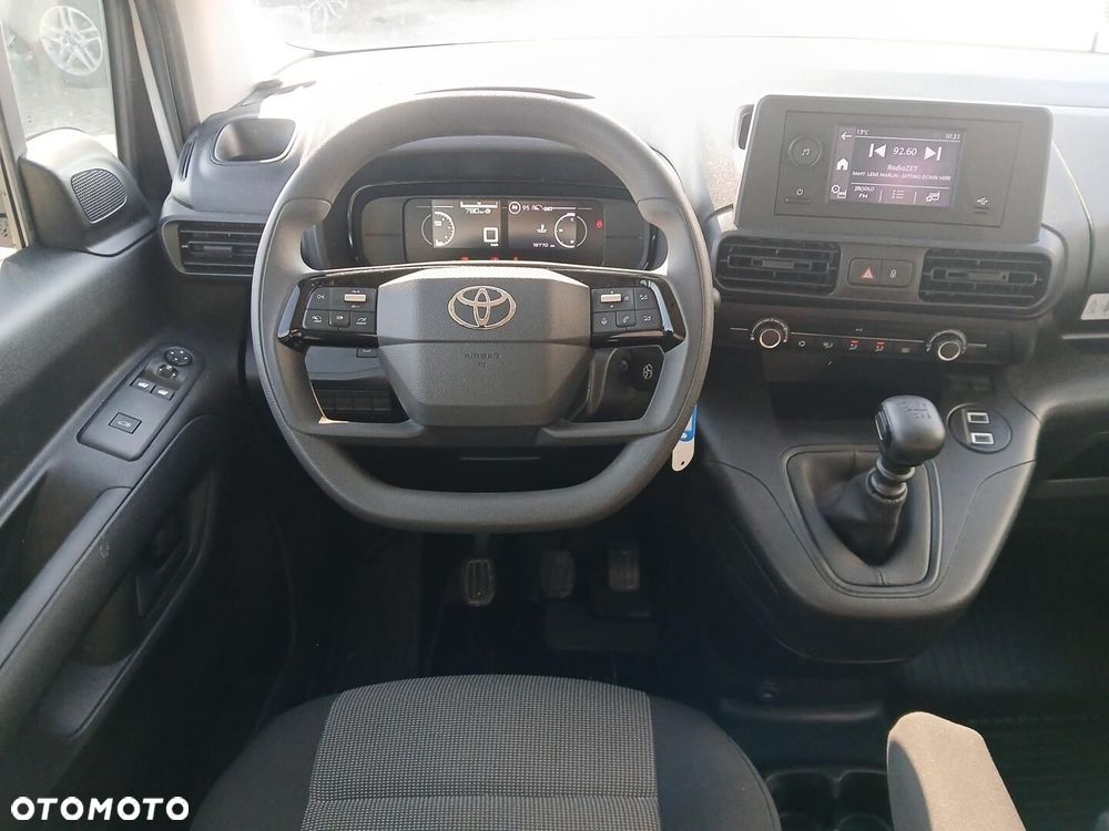 Toyota PROACE CITY - 12
