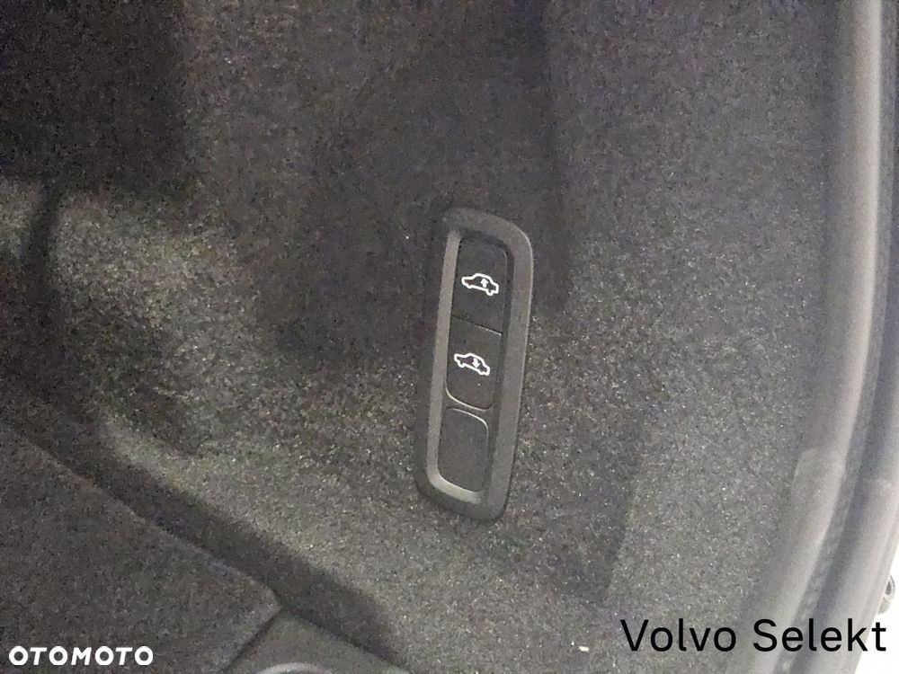 Volvo XC 60 - 40