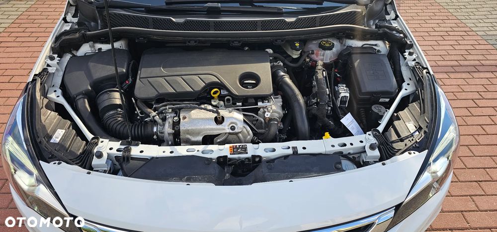 Opel Astra - 33