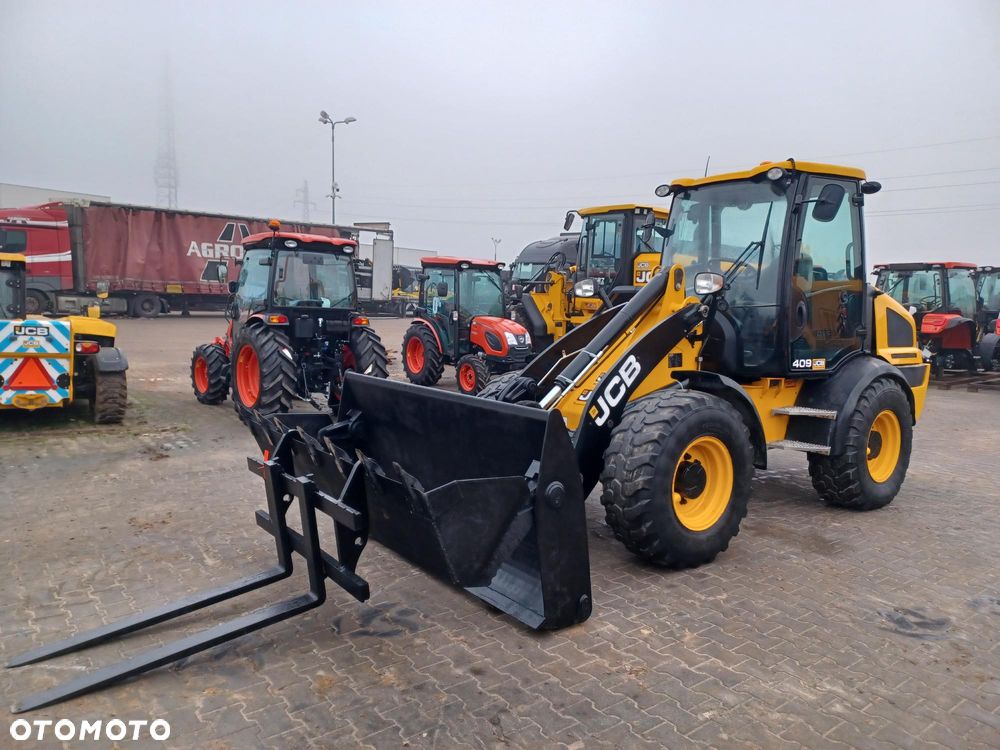 JCB 409 - 3
