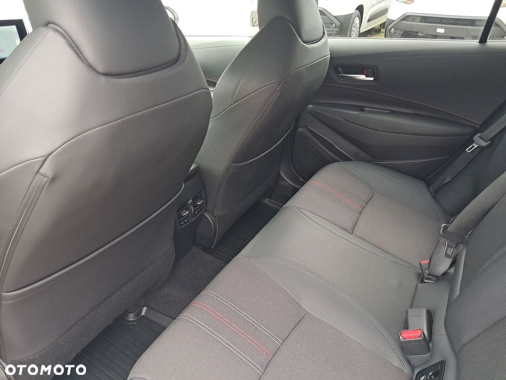 Toyota Corolla 2.0 Hybrid GR Sport - 10