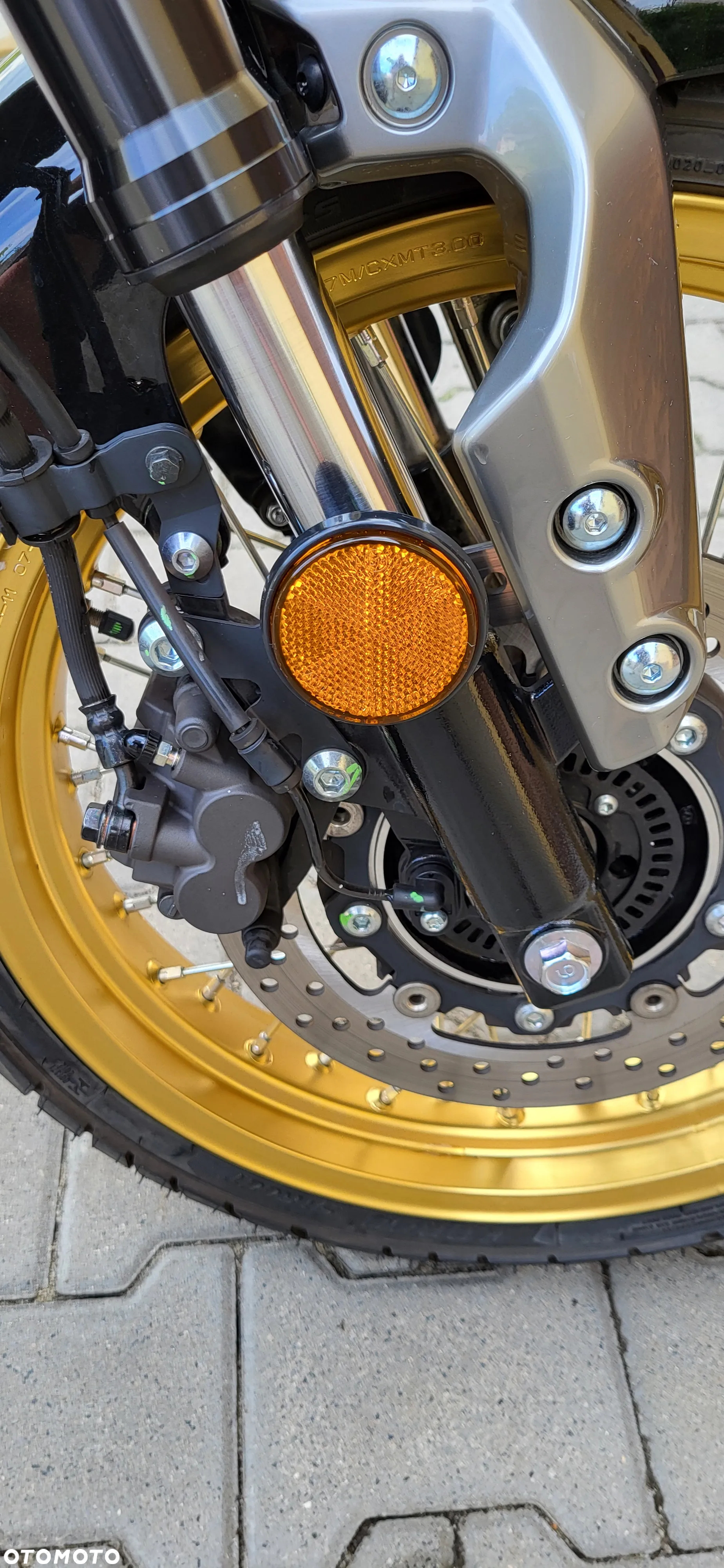 Yamaha XSR - 3