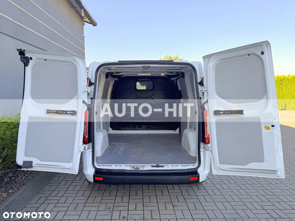 Ford Transit - 11