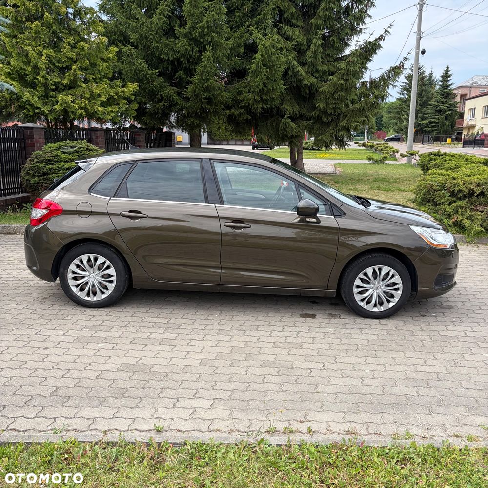 Citroën C4 VTi 120 Exclusive - 4