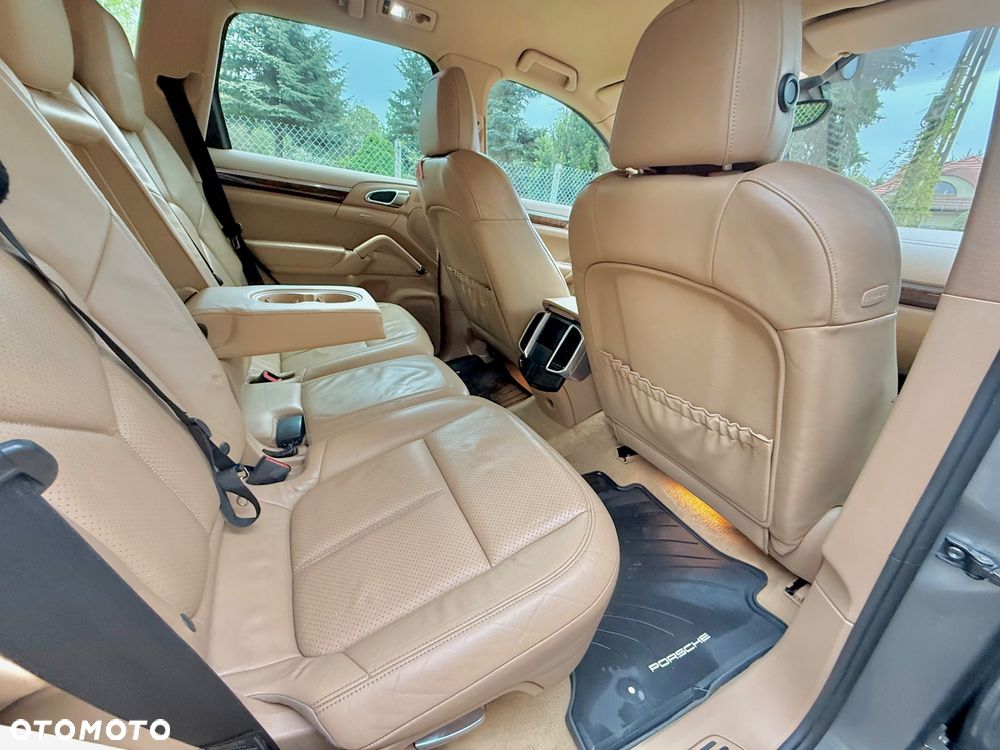 Porsche Cayenne Diesel - 14