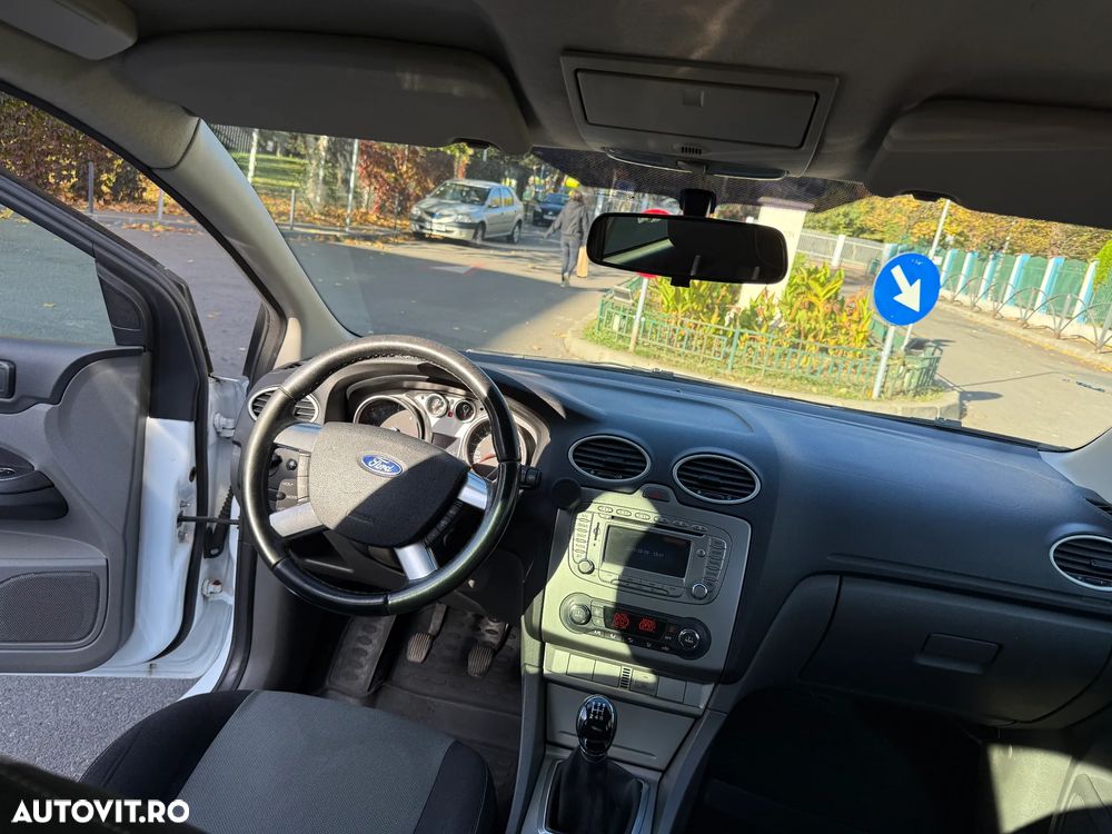 Ford Focus 1.6 TDCi Anniversary - 26