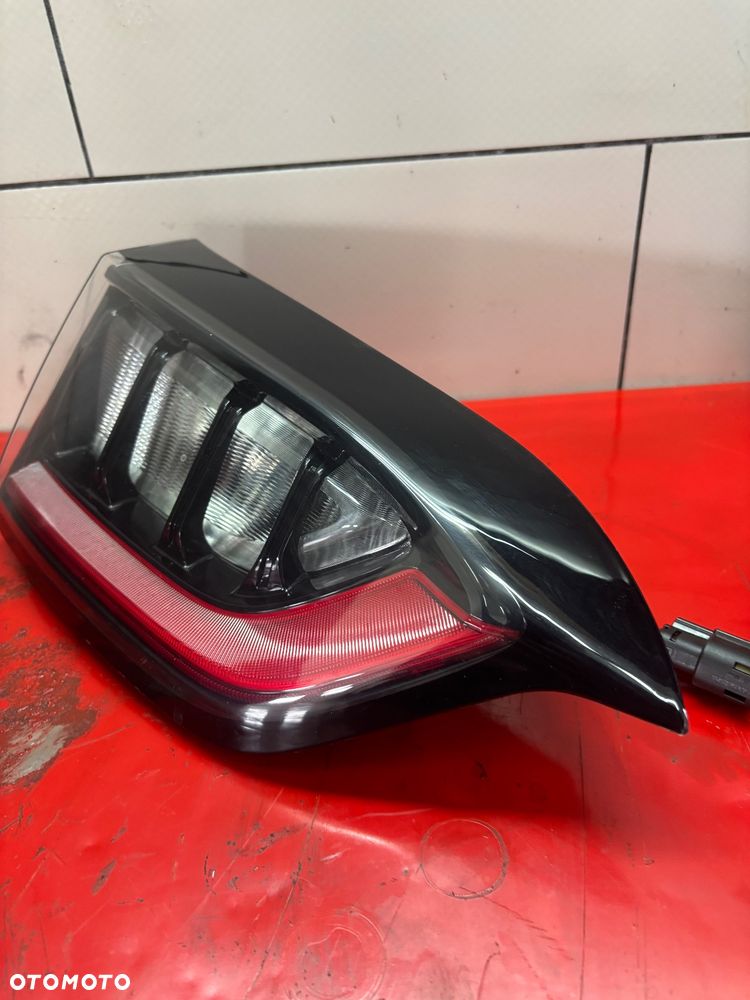 JEEP CHEROKEE KL LIFT 2019- LAMPA LEWY TYL W KLAPE USA - 3