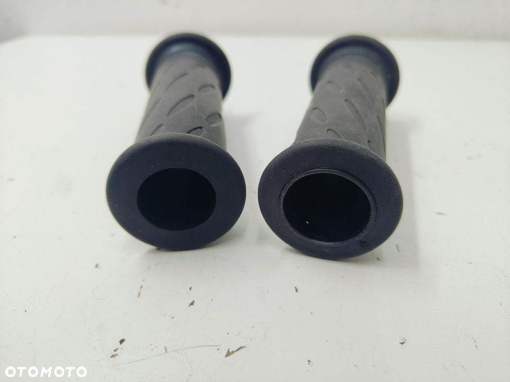 Manetki Triumph Bonneville Komplet - 3