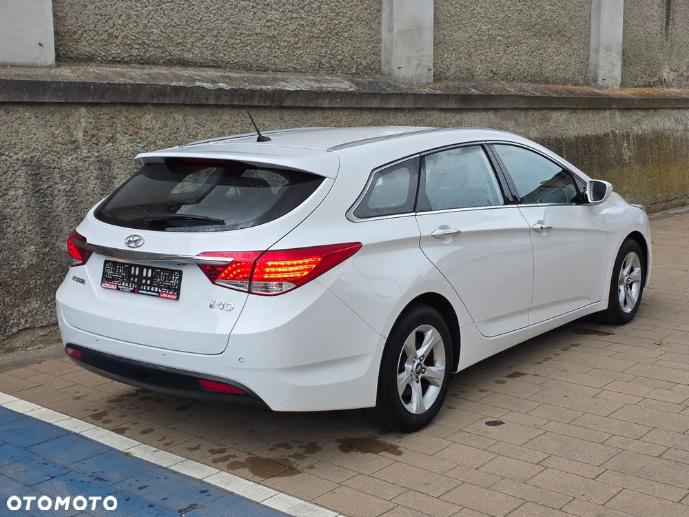 Hyundai i40 1.6 GDI Comfort + - 6