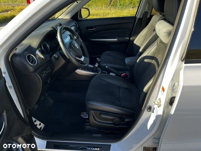 Suzuki Vitara - 16