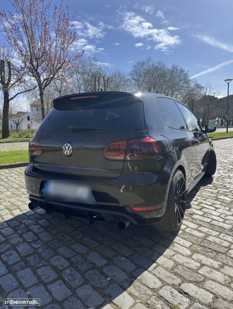 VW Golf 2.0 GTI DSG - 9