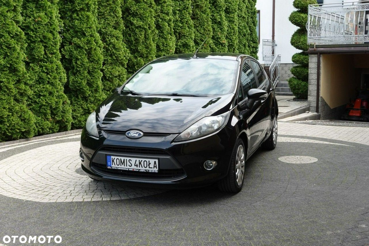 Ford Fiesta - 9