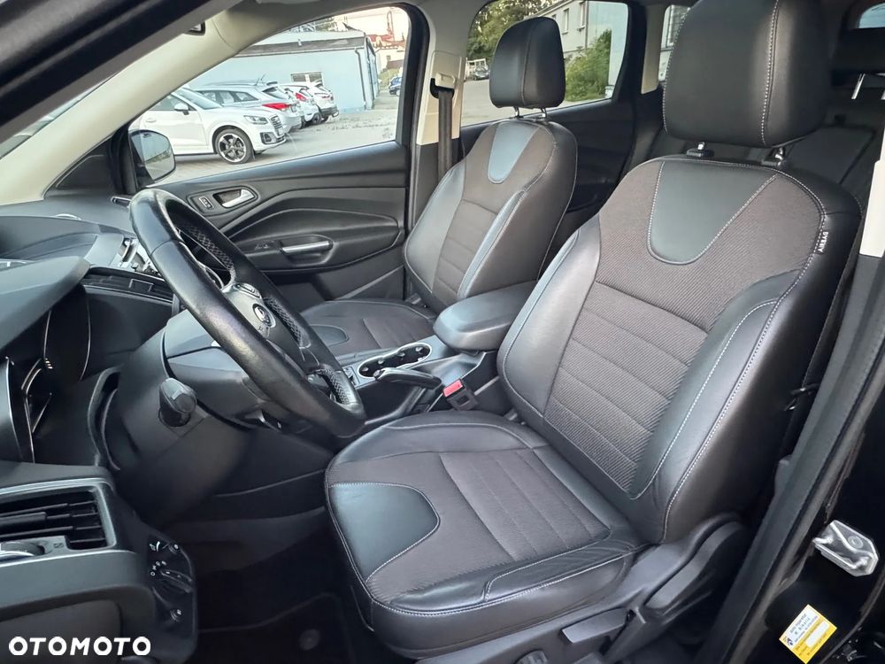Ford Kuga 2.0 TDCi Titanium S MPS6 - 19
