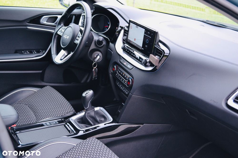 Kia Ceed 1.5 T-GDI Business Line - 15